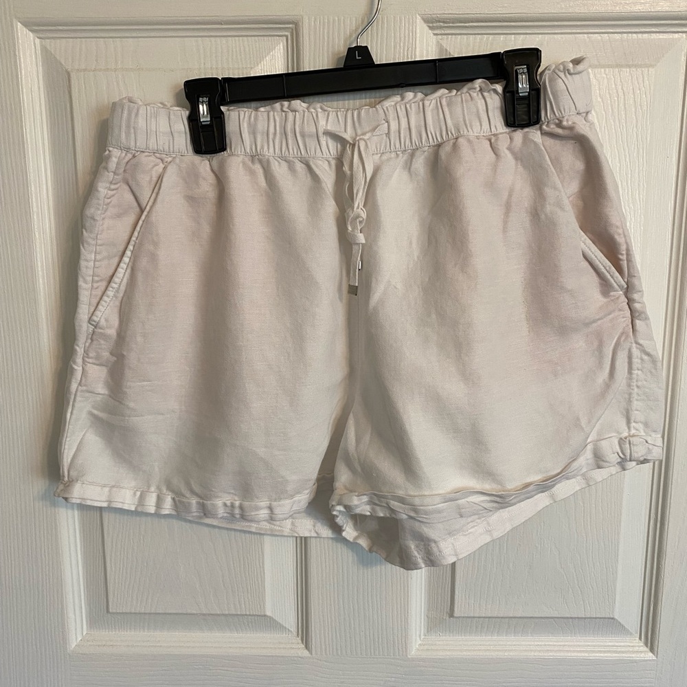 LOFT Women's White Drawstring Shorts Size LP, Linen/Cotton with pockets EUC